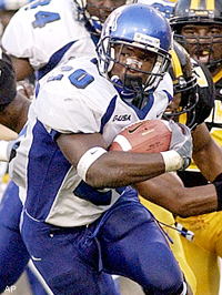 Memphis' DeAngelo Williams could be a steal for someone late in the first round.  (AP)